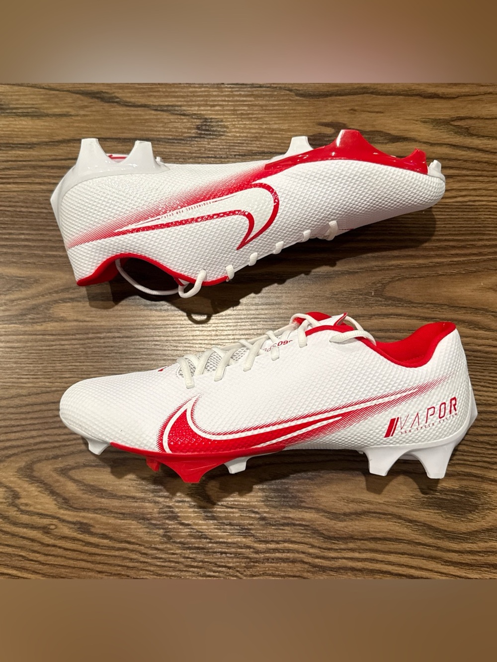 Size 13.5 Nike Vapor Edge Speed 360 White/Red Football Cleats CD0082-102 NEW